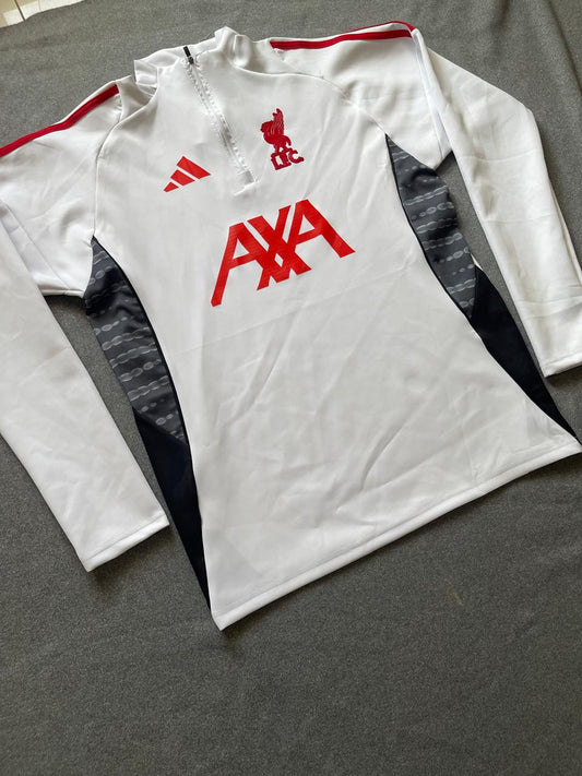 تراك ليفربول ابيض 2026