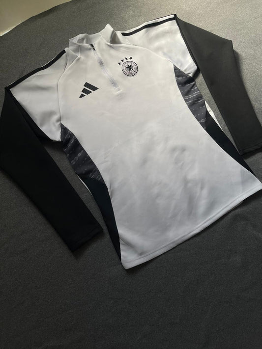 تراك المانيا ابيض 2026